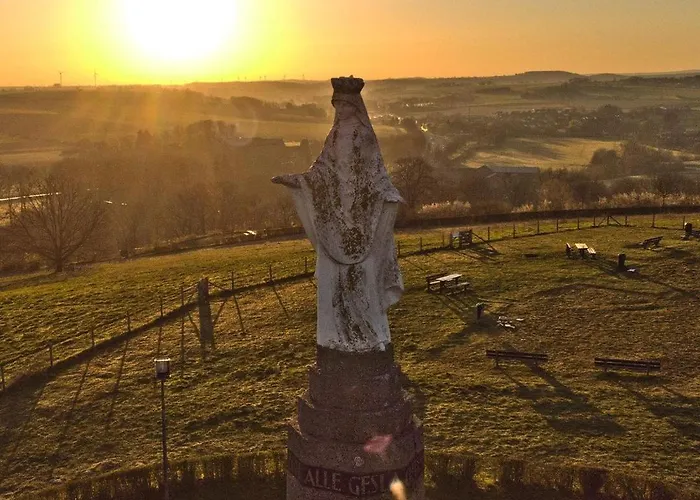 De Korenwolf فندق 3*