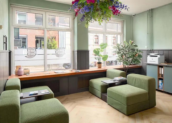 De Korenwolf 3* חולפן