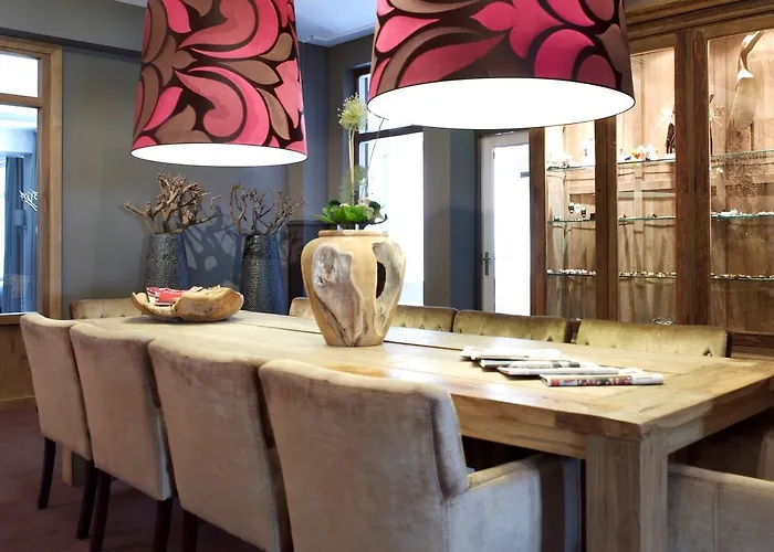 De Korenwolf فندق غولبين