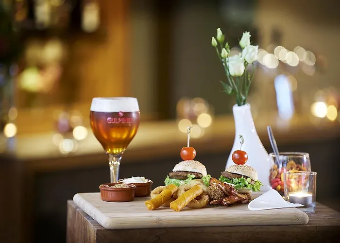 De Korenwolf فندق غولبين